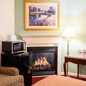 Fireside Inn And Suites Bangor